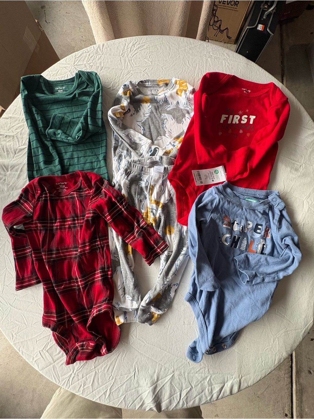 Carter’s Baby Boy 12M 5 Piece Clothing Lot Christmas Pajamas Bodysuits